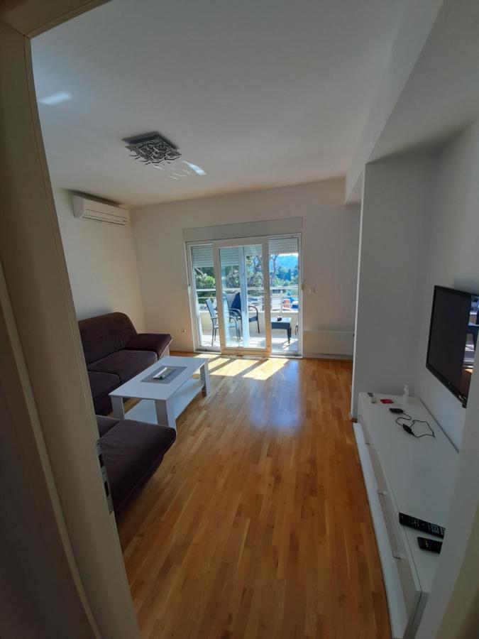 מאקרסקה Apartman U Centru Makarske מראה חיצוני תמונה