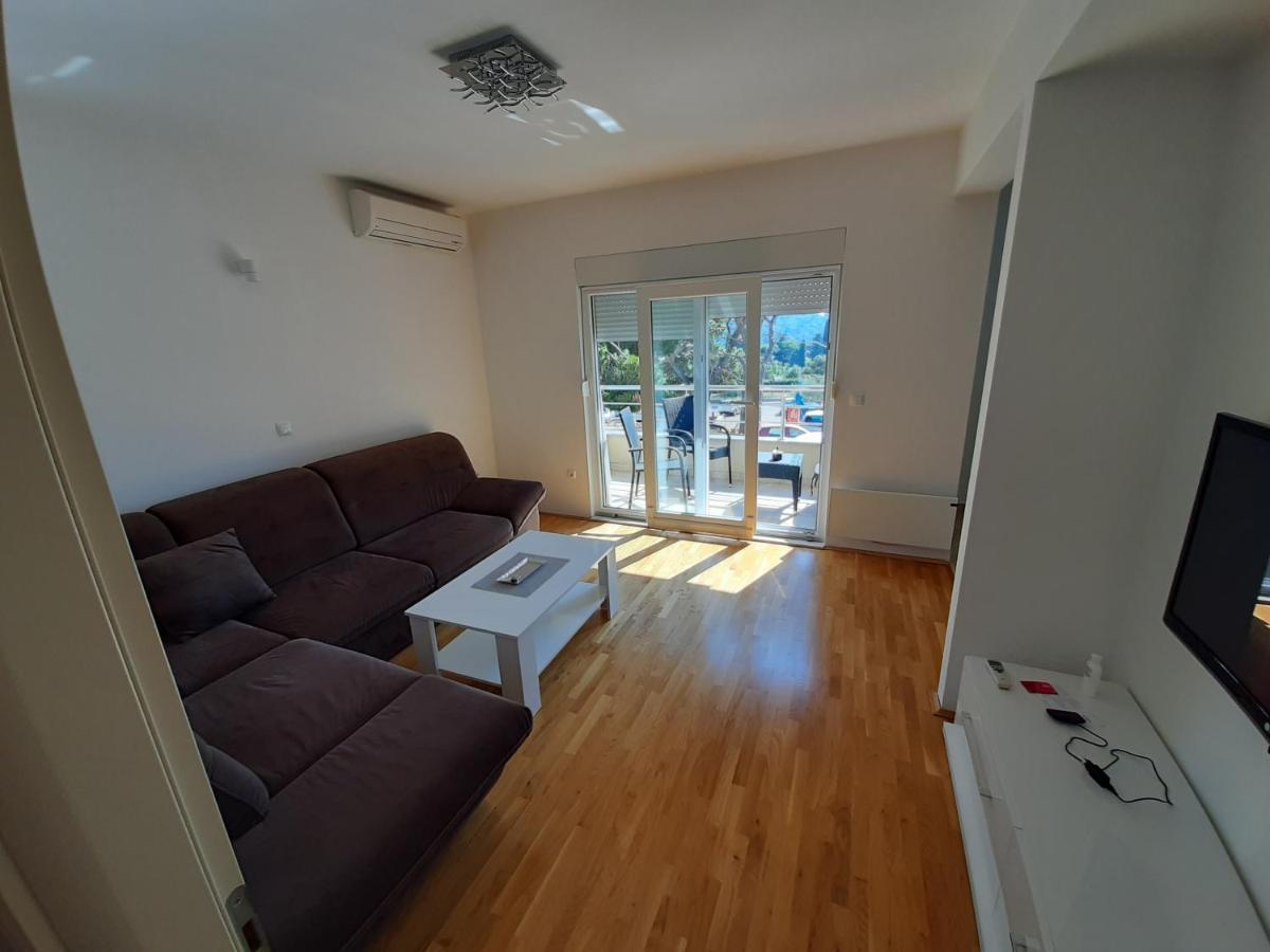 מאקרסקה Apartman U Centru Makarske מראה חיצוני תמונה
