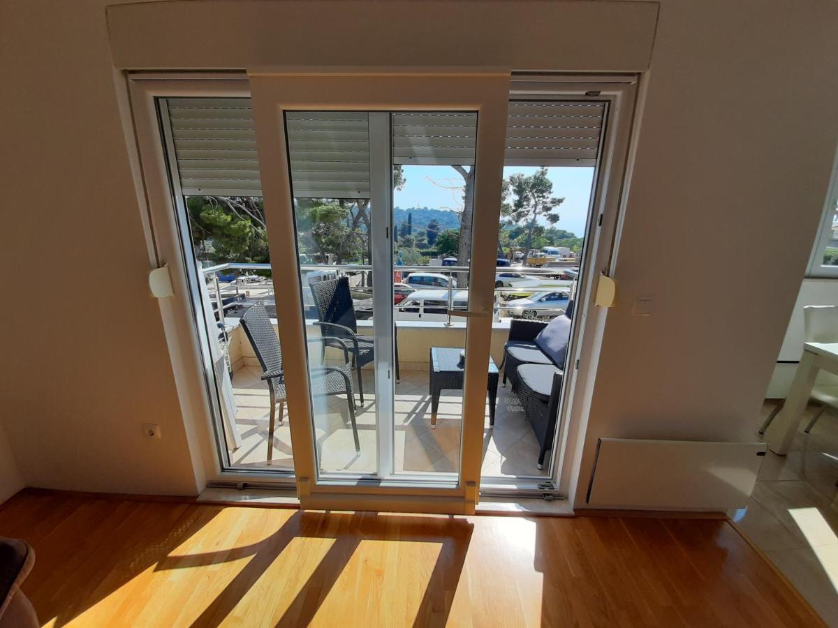מאקרסקה Apartman U Centru Makarske מראה חיצוני תמונה