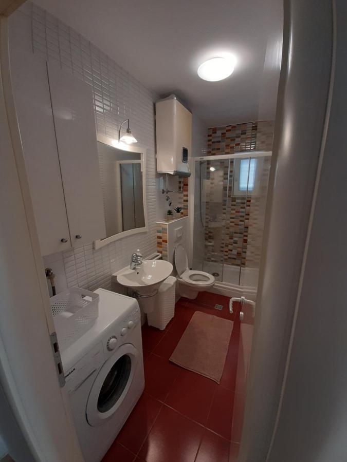 מאקרסקה Apartman U Centru Makarske מראה חיצוני תמונה