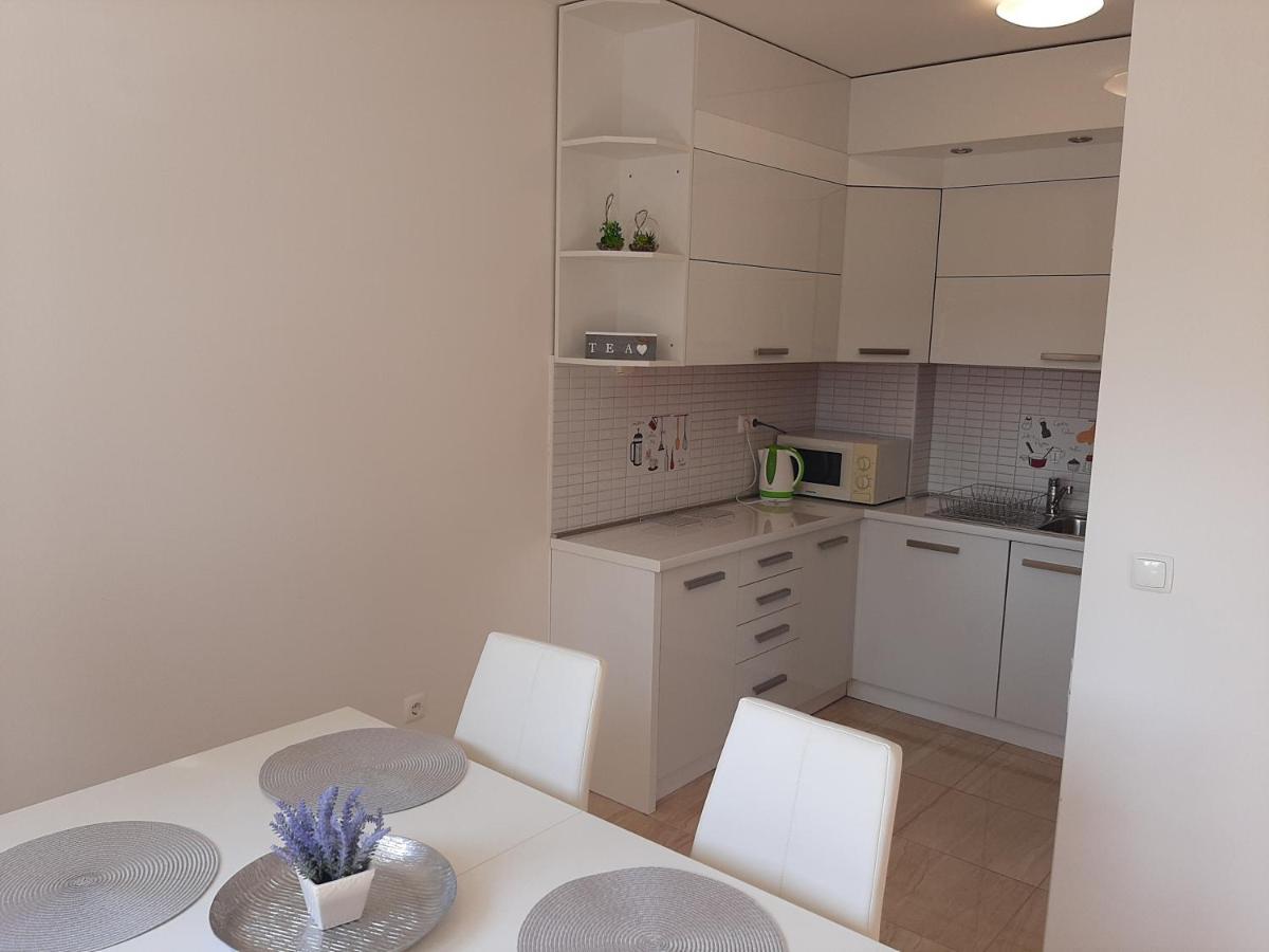 מאקרסקה Apartman U Centru Makarske מראה חיצוני תמונה